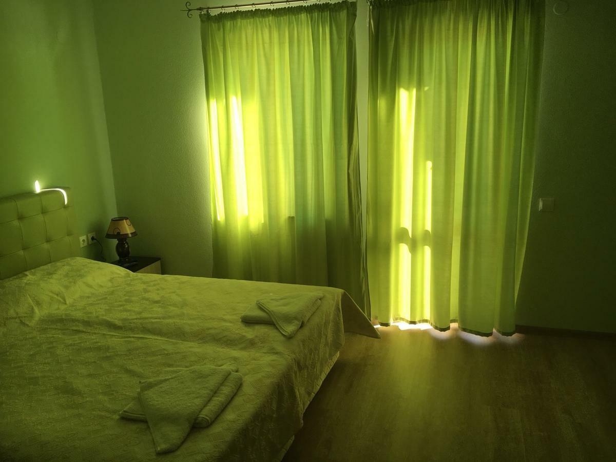 Комплекс Тянкови Къщи ヴァルシェツ エクステリア 写真